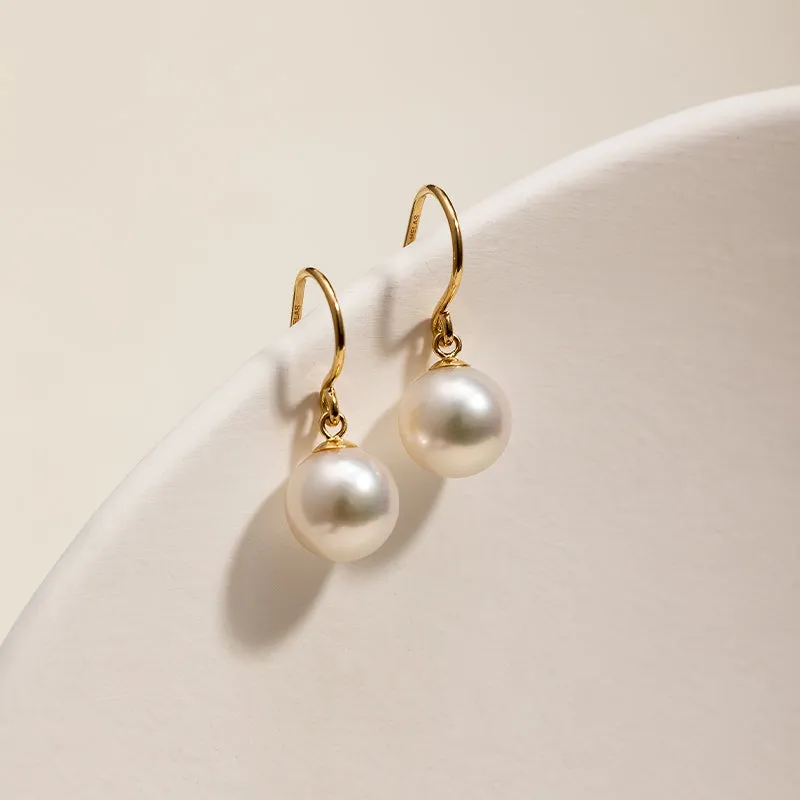 Akoya Pearl 18K Gold Classic Hook Earrings