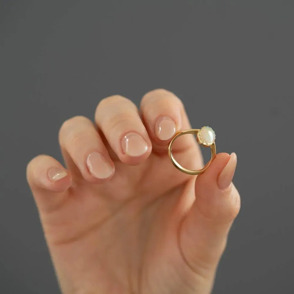 Antique Edwardian Precious Opal 18ct Gold Ring