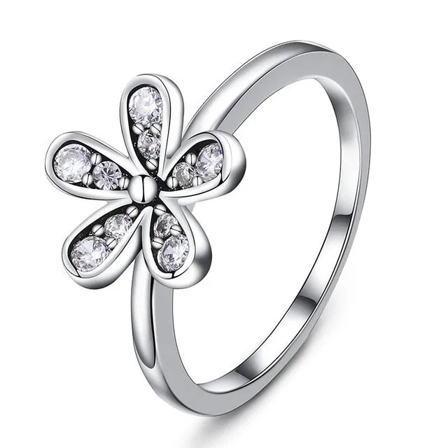 Fashion Luxury Crystal Engagement Ring for Women AAA White Cubic Zirconia Silver color Rings