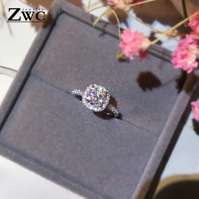 Fashion Luxury Crystal Engagement Ring for Women AAA White Cubic Zirconia Silver color Rings