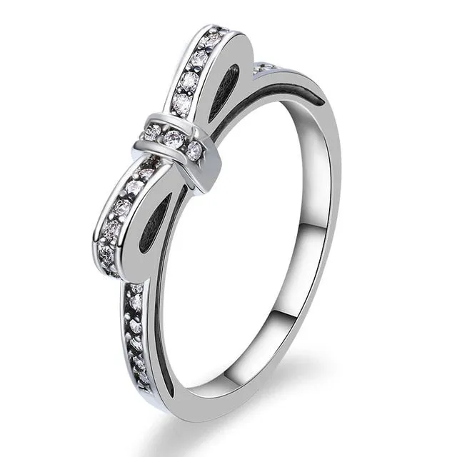 Fashion Luxury Crystal Engagement Ring for Women AAA White Cubic Zirconia Silver color Rings