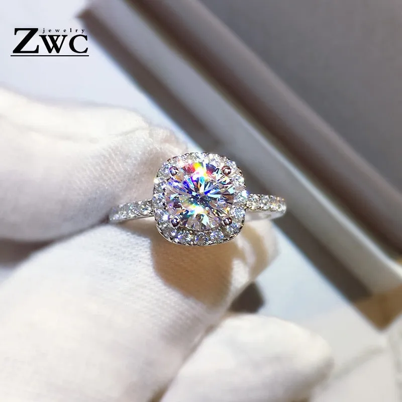 Fashion Luxury Crystal Engagement Ring for Women AAA White Cubic Zirconia Silver color Rings