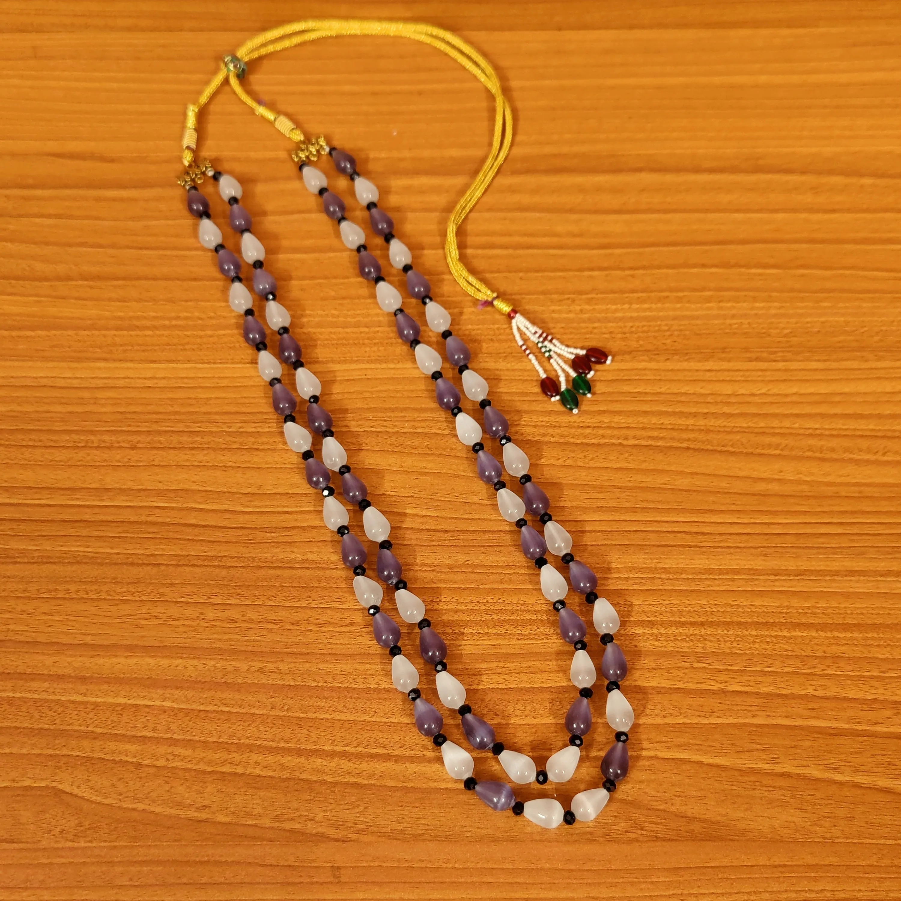 GREY & WHITE MONALISA BEADS 2 LAYERED NECKLACE