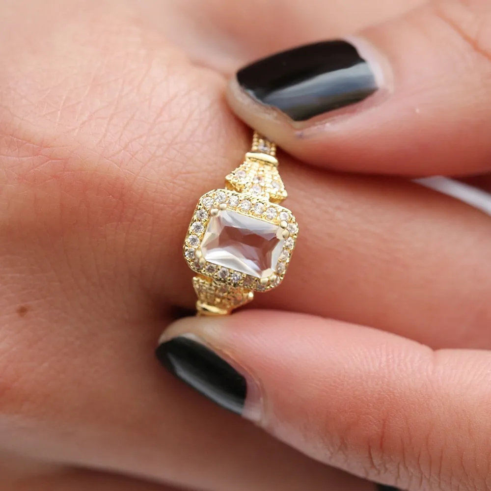 Huitan Luxury Tiny Shiny CZ Stone Engagement Rings / Romantic Golden Color Valentine, Engagement  Gift