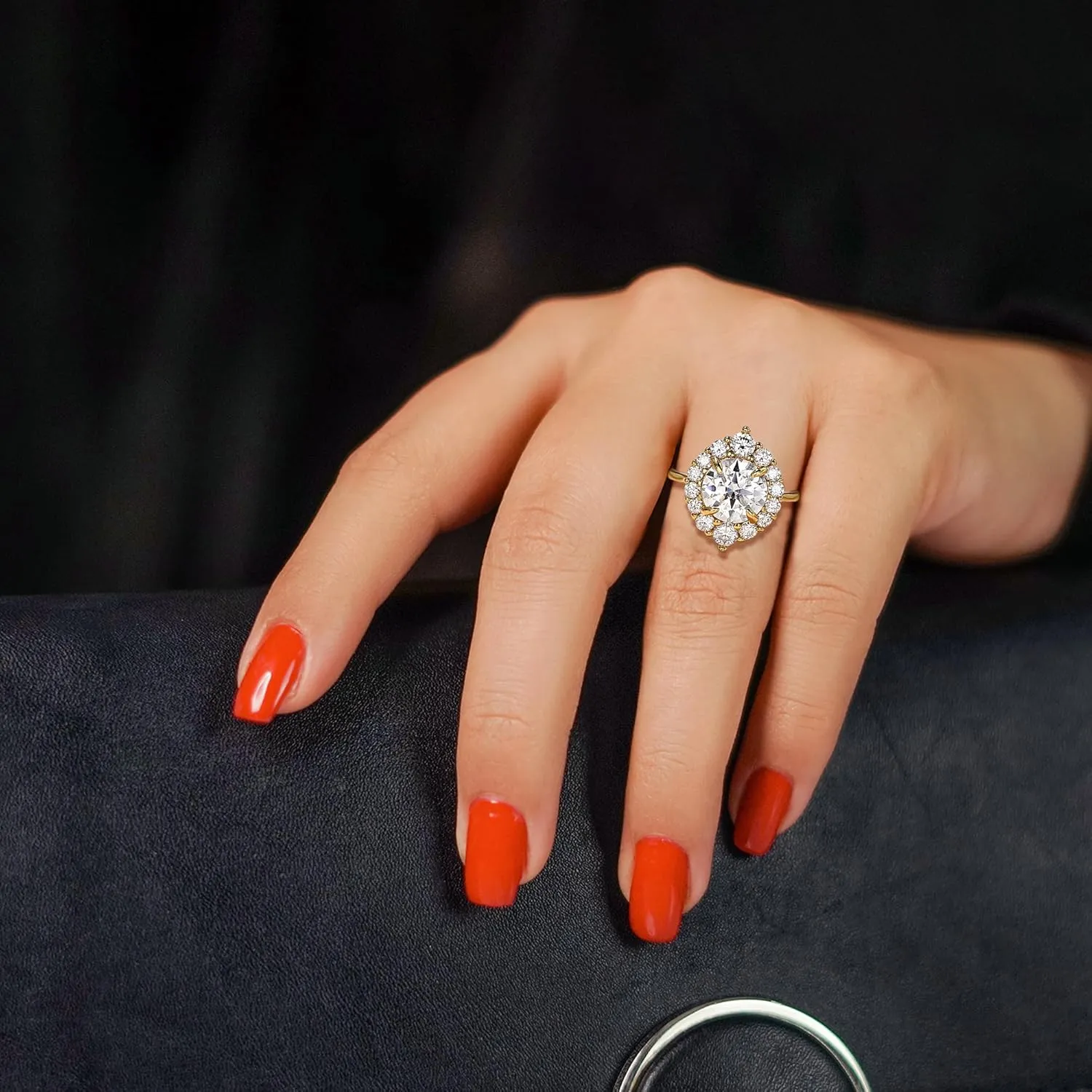 LAVALE Moissanite Rings for Women, 1.2/2 CT D Color VVS1 Lab Created Diamond Engagement Rings 18K White Yellow Gold Vermeil Knife Edge 925 Sterling Silver Promise Rings for Her Wedding Gifts