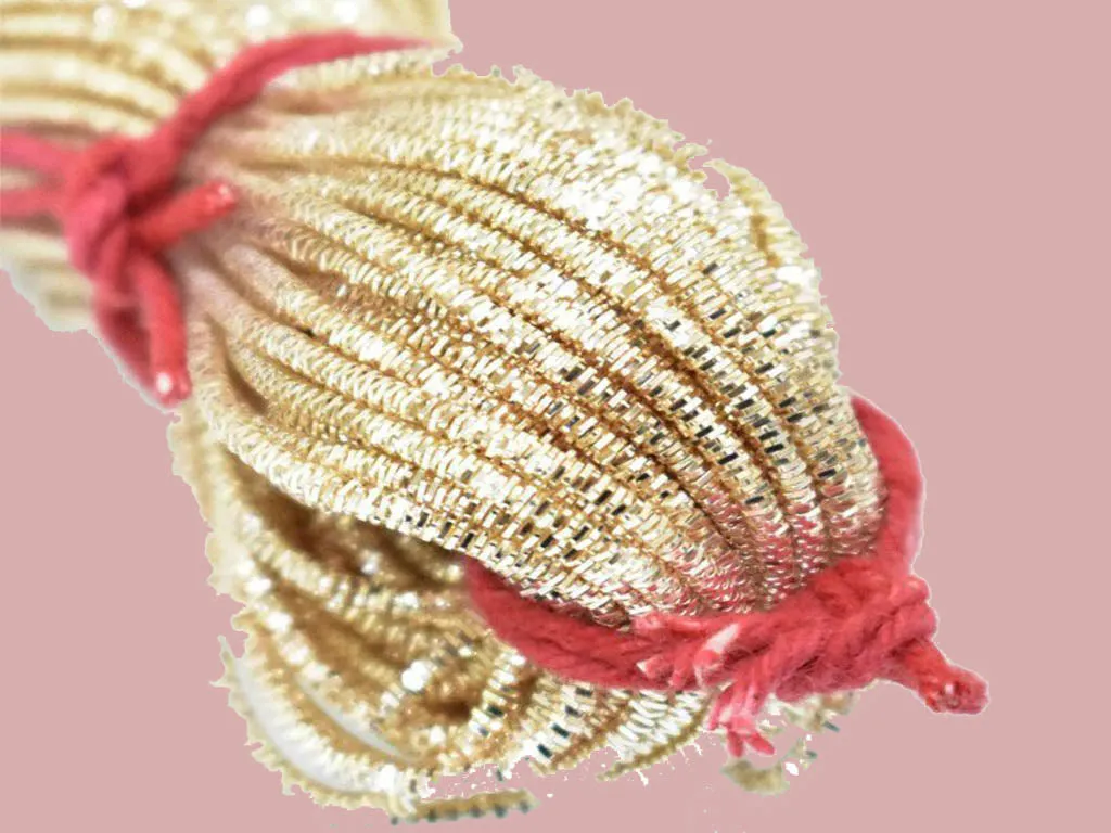 Pale Golden Nakshi / Bullion Wire